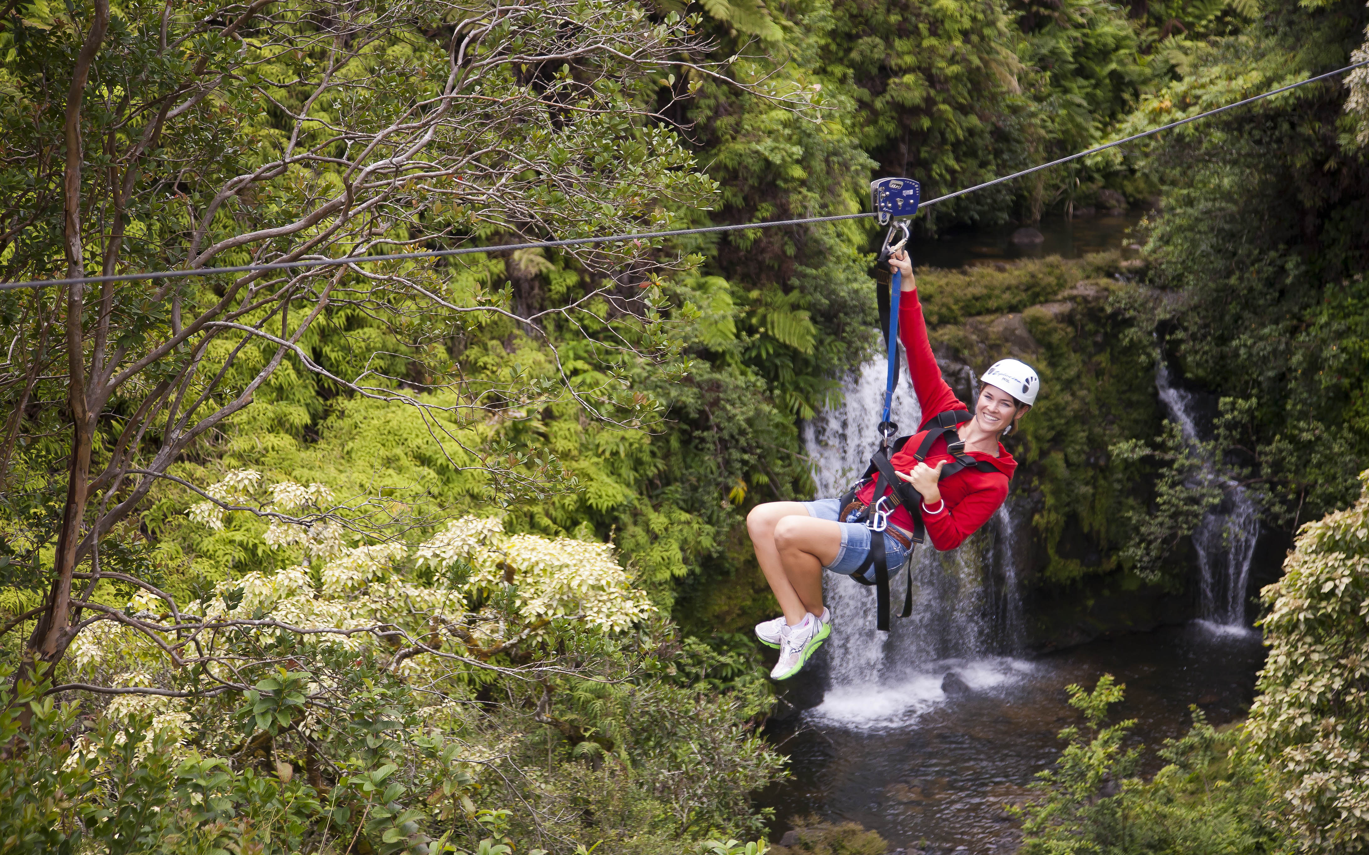 big island zipline akaka